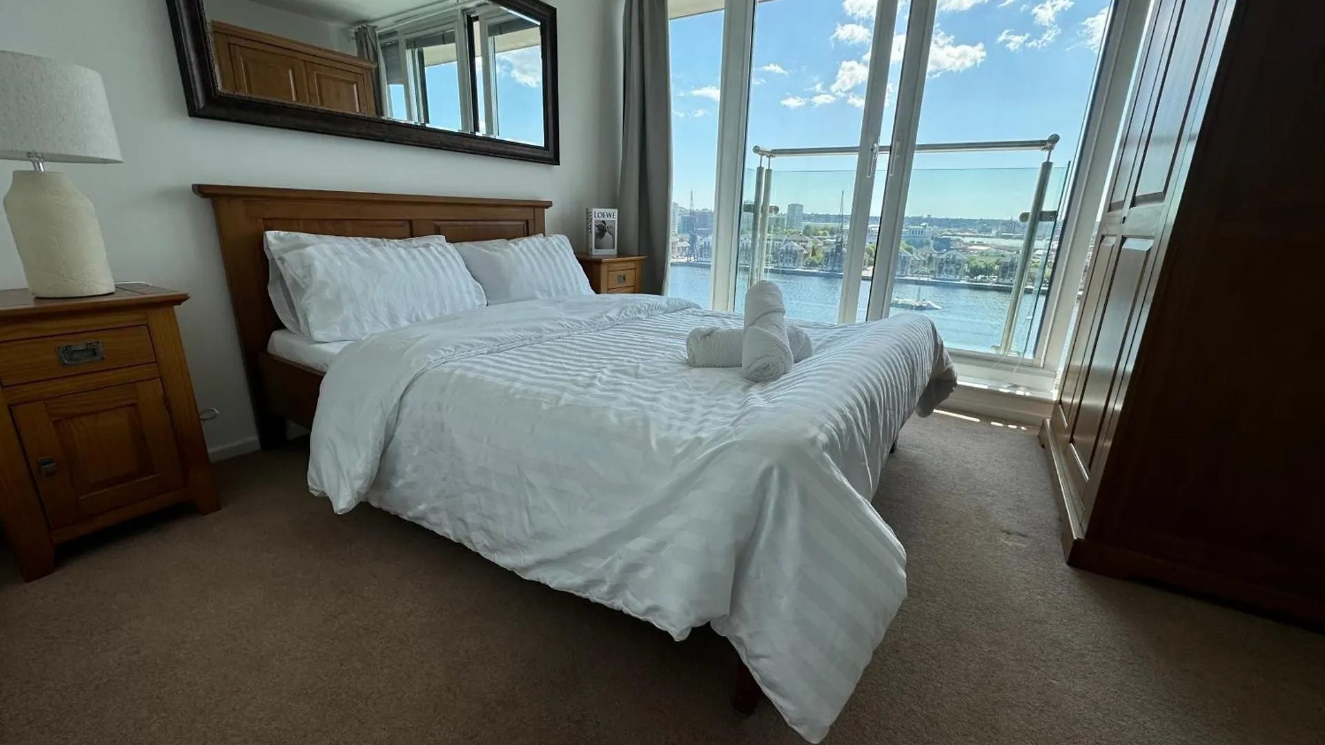 Riverstay With Free Parking London Apartment
